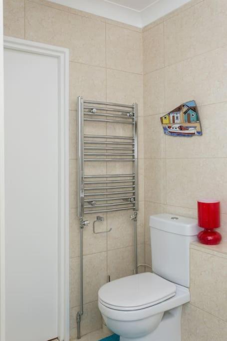 2 Bed Room Flat Near Westfield, West Londyn Zewnętrze zdjęcie