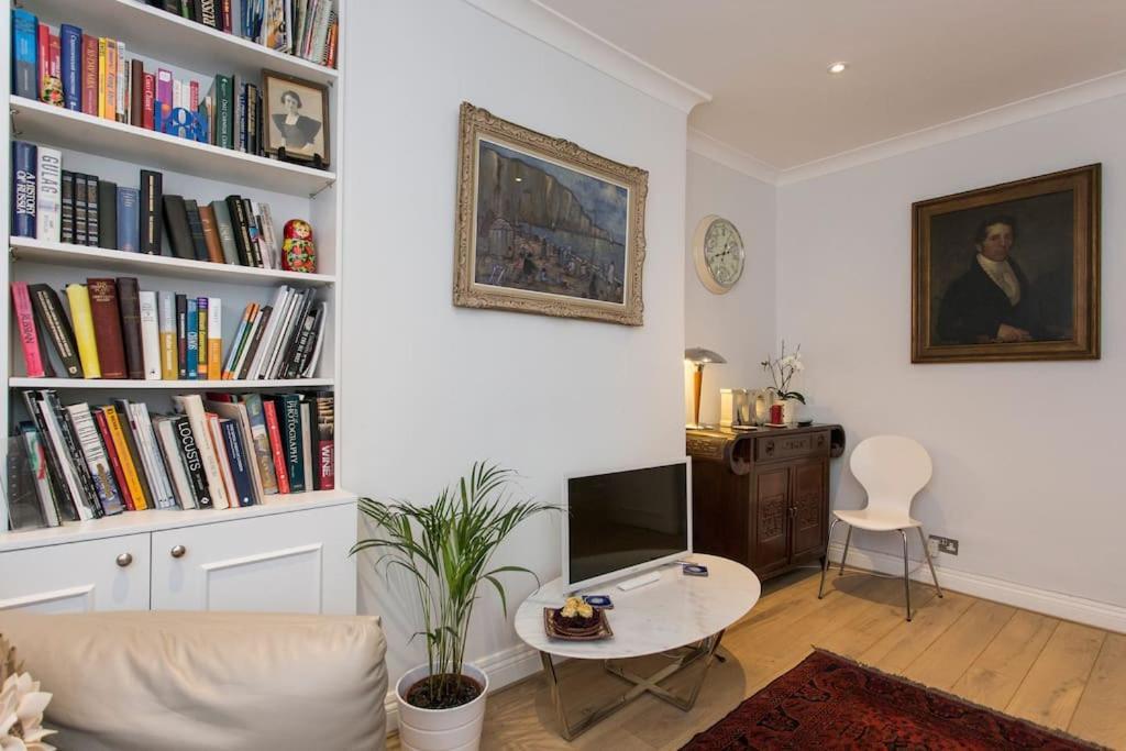 2 Bed Room Flat Near Westfield, West Londyn Zewnętrze zdjęcie